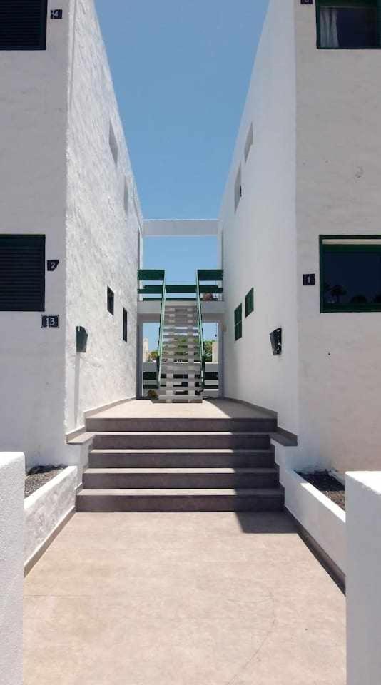 Playa Chica Place Tías Екстериор снимка